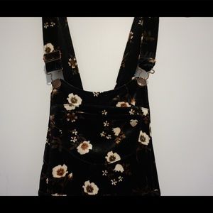 Kendall + Kylie Velvet, Floral, Overall Dress